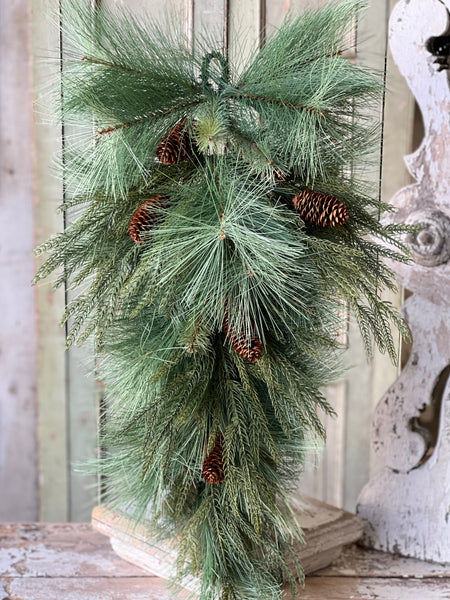 Long Needle Pine Christmas Garland - TwoInspireYou