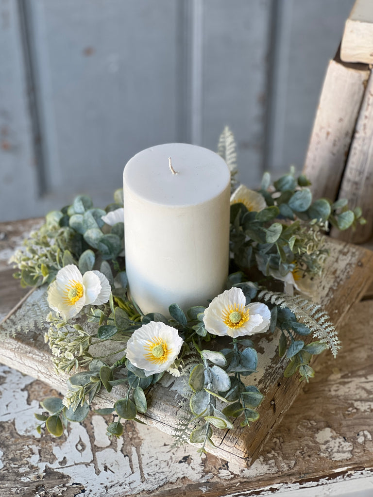 Alabaster Poppy Candle Ring | 15